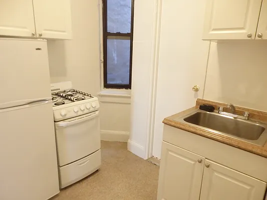 Rented by John O'Kelly Real Estate | media 14