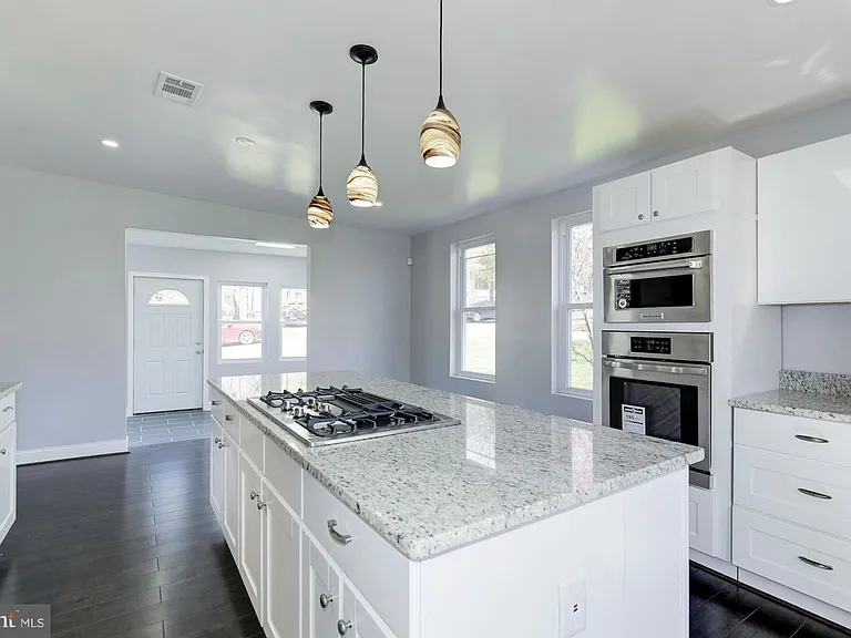 3200 Bunker Hill Rd — Photo 2