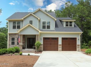 135 Kingswood Cir, Pinehurst, NC 28374