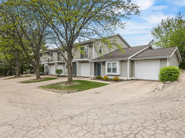 1049 & 1057 McKenna Blvd, Madison, WI 53719