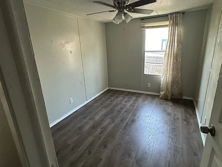 12227 Potranco Rd #8 — Photo 18
