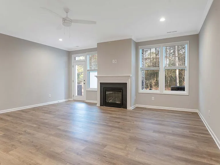 1705 Ballard Dr — Photo 15