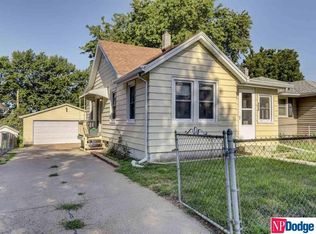 6034 S 38th St, Omaha, NE 68107
