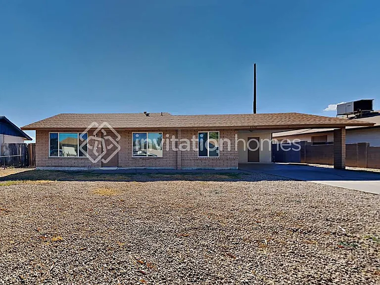 4408 N 90th Dr — Photo 1