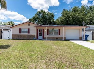 3552 Beacon Square Dr, Holiday, FL 34691