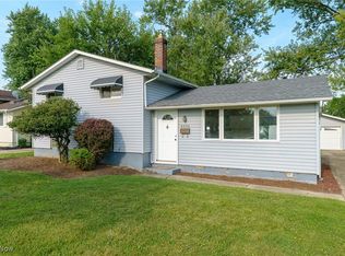 6694 Balsam Dr, Bedford Heights, OH