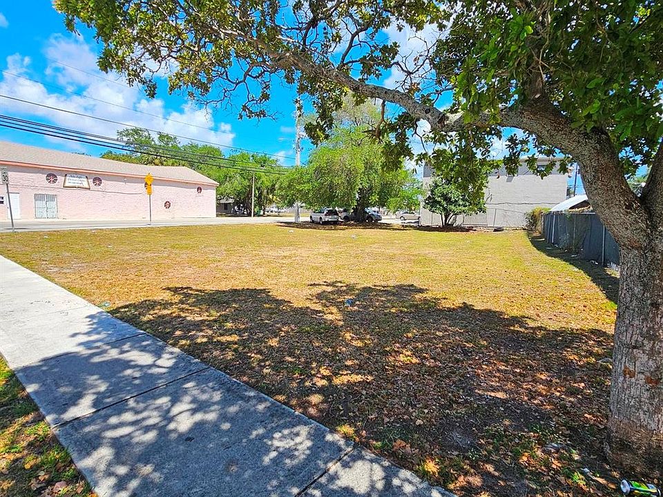 1st image of 00 NW 7th Avenue