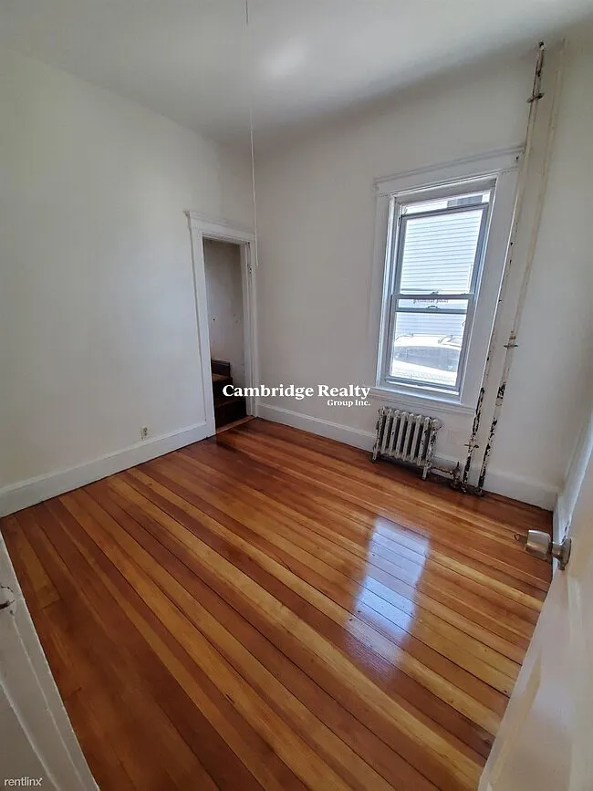 Building Photo - 19 Arden St #1T