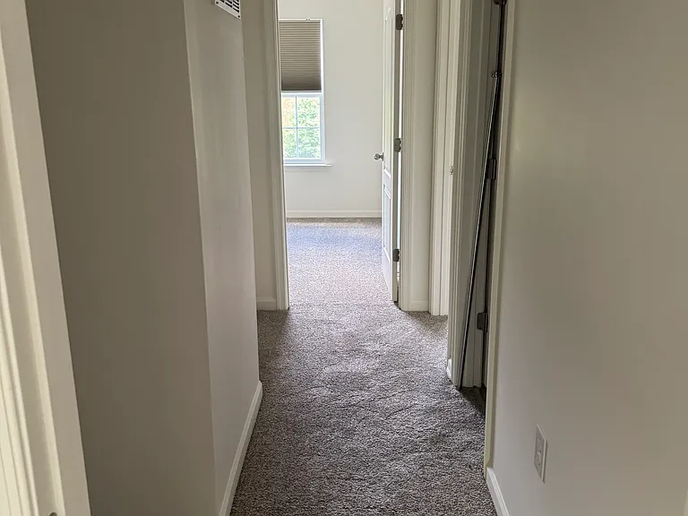 81 Private Ct — Photo 16