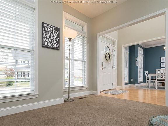 5th image of 164 Glen Oaks Ct