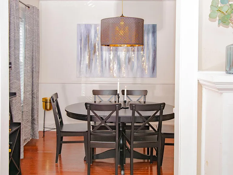 755 Berkeley Ave NW — Photo 8