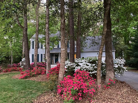 5th image of 10324 Berkeley Manor Dr