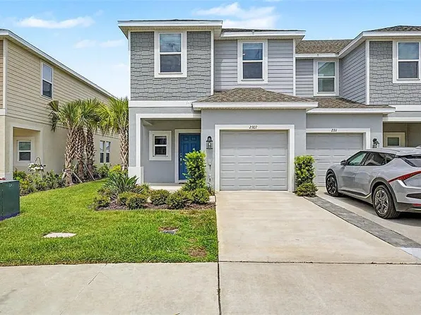 2307 Paravane Way, Wesley Chapel, FL 33543