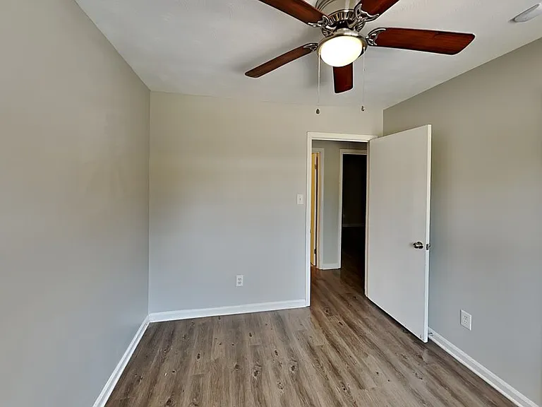 668 Brakebill Ave — Photo 14