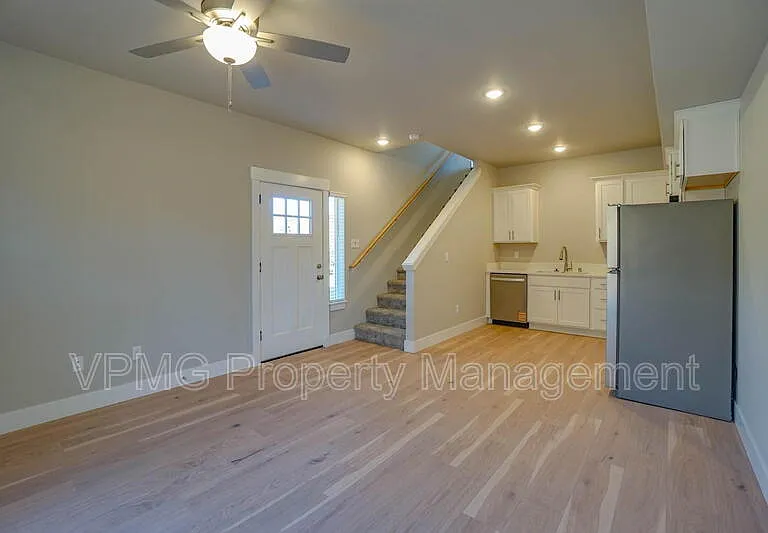 2331 E Otter Loop #A — Photo 7