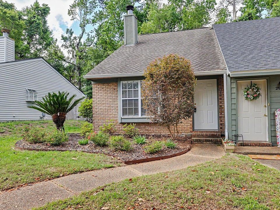 1st image of 2905 Richview Park Cir S