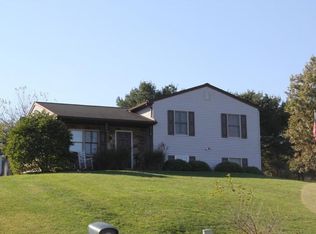 1260 Schwanger Rd, Mount Joy, PA 17552