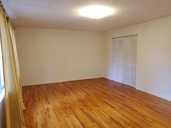 3rd image of 6751 Dawson Rd