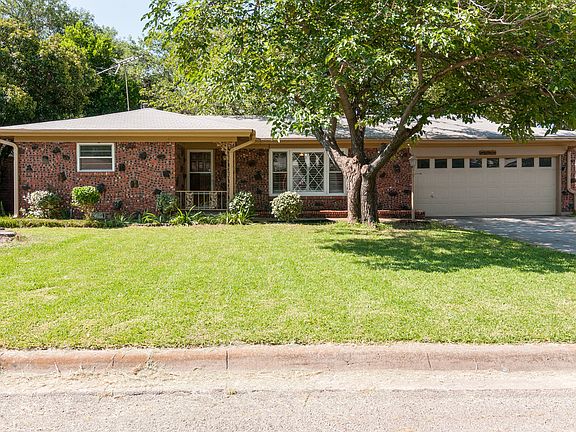 2nd image of 7604 Oxley Dr
