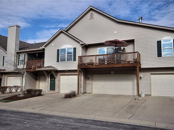 2nd image of 429 Creekwood Dr Unit 204