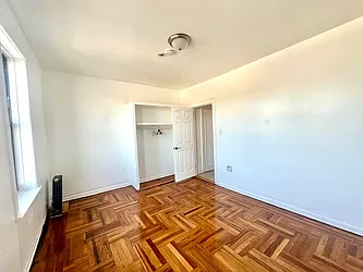 Rented by Nolita Group