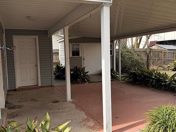 2nd image of 4568 Laurelwood Dr