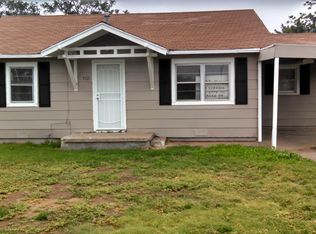 702 Amarillo St, Plainview, TX 79072