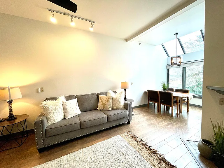 1415 Lowell Ave #153 — Photo 9