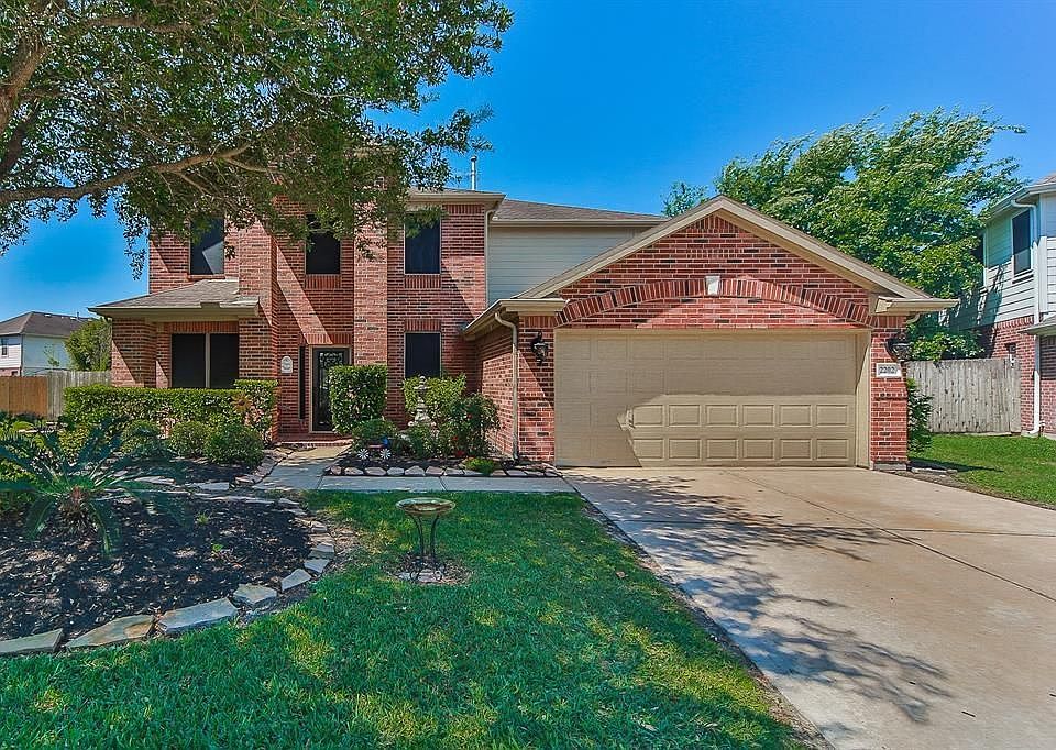1st image of 2202 Rocky Hollow Ln