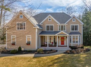 5 Olympic Dr, Falmouth, ME 04105