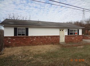 3348 8th Street Rd, Huntington, WV 25701