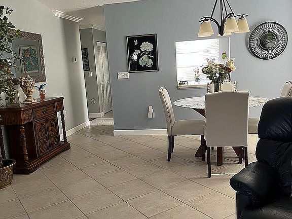 5th image of 5988 Bonaventure Pl