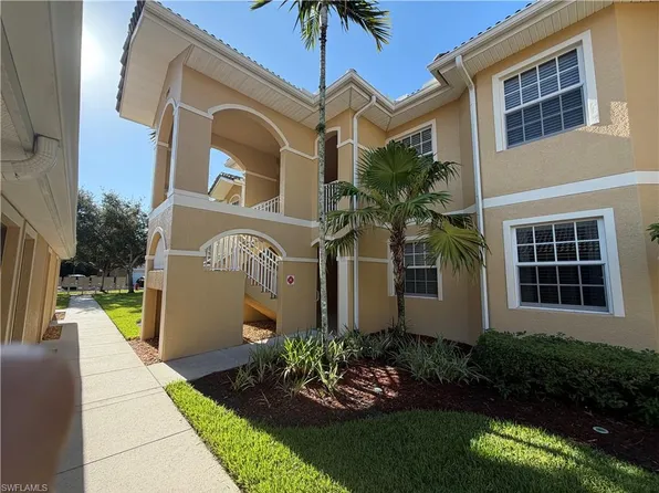1096 Winding Pines CIR #102, CAPE CORAL, FL 33909