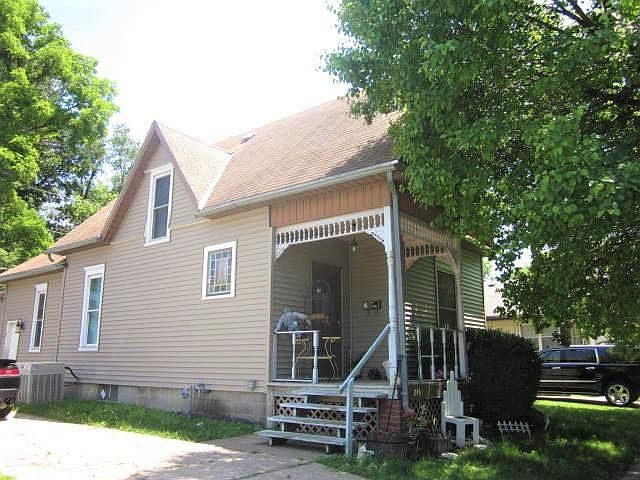 1st image of 244 Des Moines Ave
