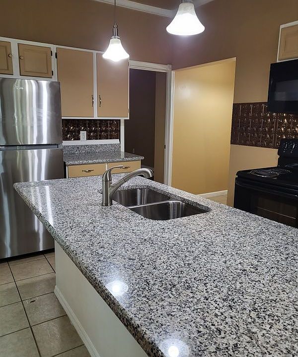 1st image of 1823 N 2nd St APT 1