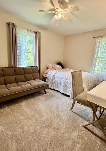 8 Kennedy Dr — Photo 10