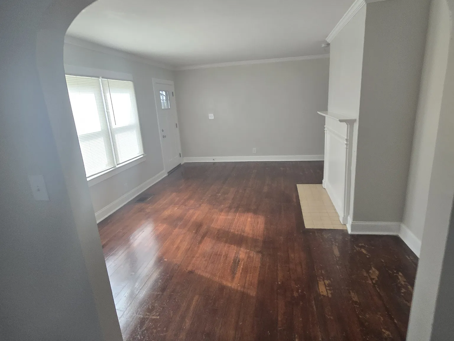3 bed, 1251 sqft, $1,750 — Photo 3