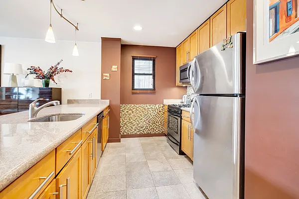 Sold by Level Group | media 3