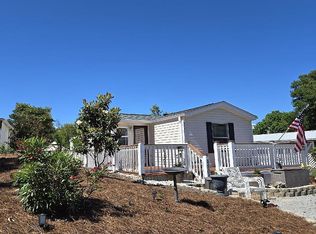 8508 Dogwood Cir, Emerald Isle, NC 28594