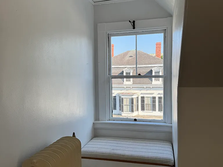 683 State St #3 — Photo 4