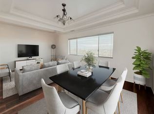 2588 Yucca Rd, Oceanside, CA 92054