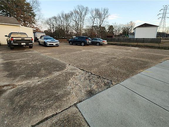 3rd image of 684 Harpersville Rd