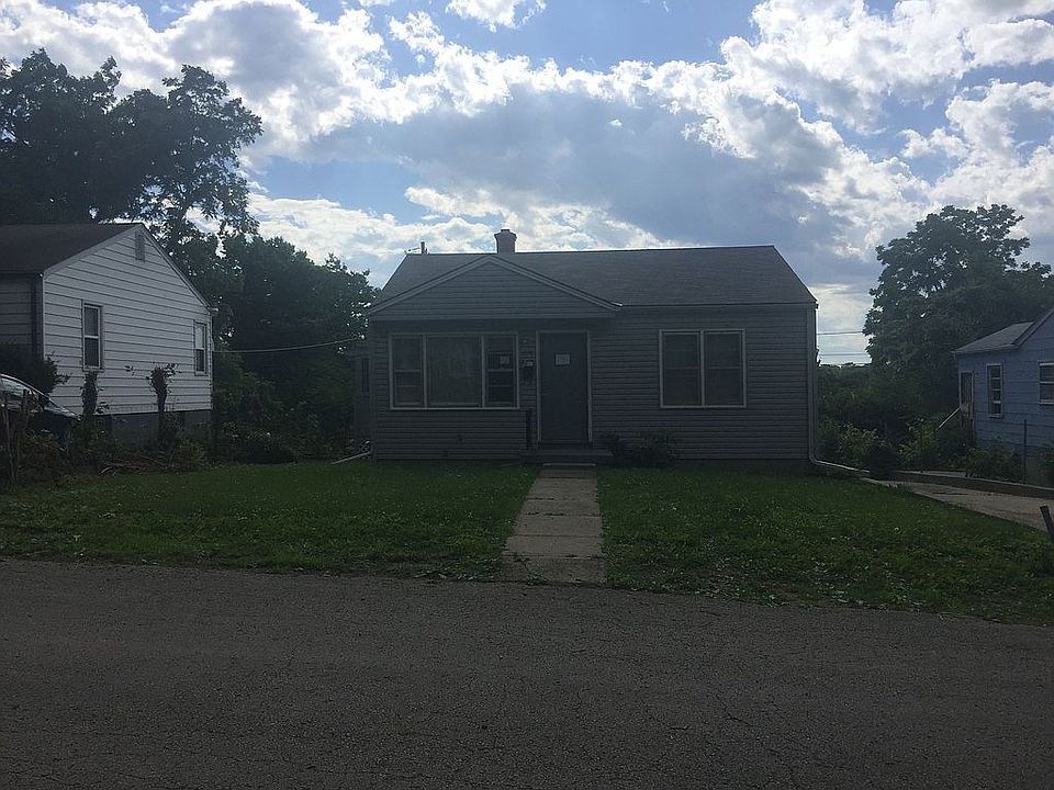 1st image of 5638 Askew Ave