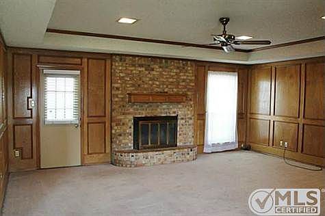 4th image of 607 Meadow Lark Dr