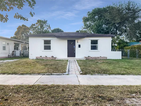 220 SW 61st Ave, Miami, FL 33144