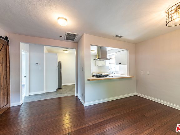 4th image of 502 W Plymouth St