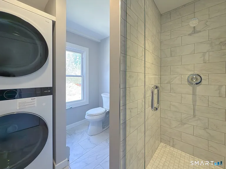 343 Main St #2 — Photo 5