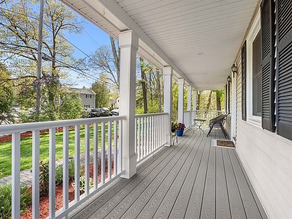 3rd image of 5 Forrest Rd