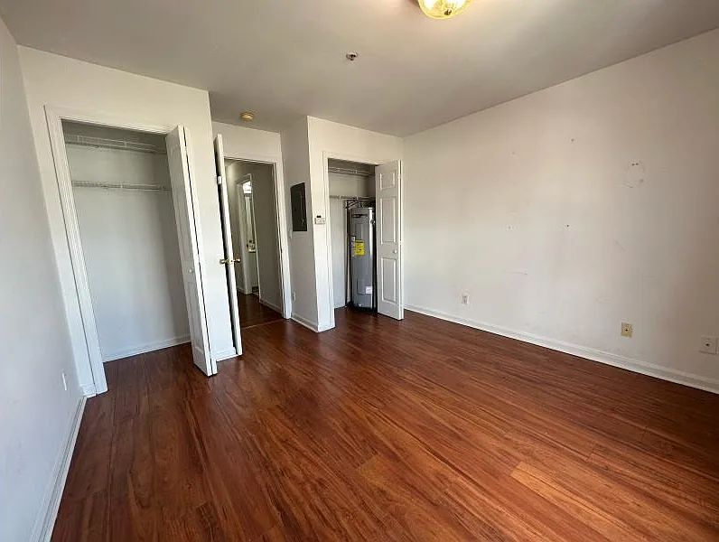 226 Madison St — Photo 3