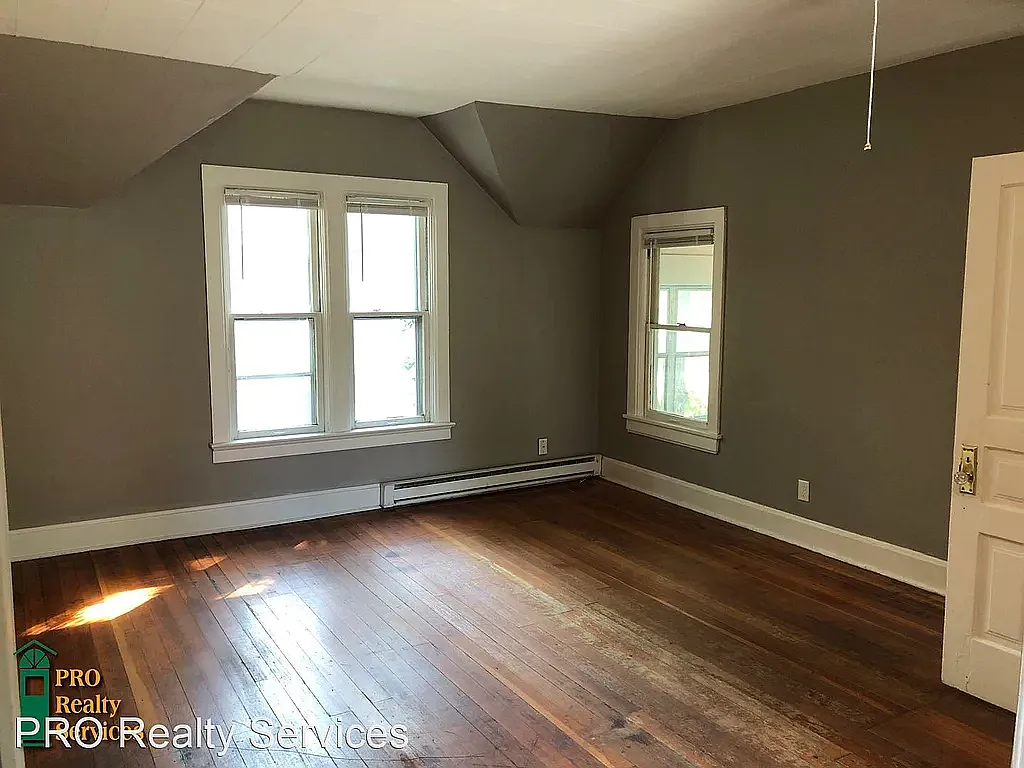 690 Blair Ave — Photo 4